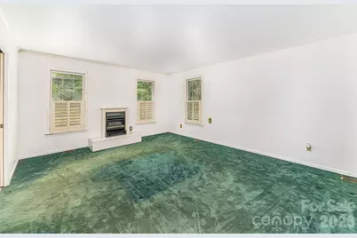 200 Heathcote Road, Hendersonville, NC 28791 - Photo 7