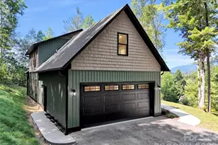 146 Bradford Pk, Clyde, NC 28721 - Photo 37