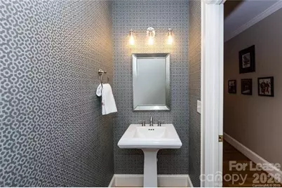 2842 Chelsea Drive, Charlotte, NC 28209 - Photo 11