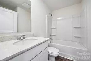 499 Sundown Dr, Spartanburg, SC 29302 - Photo 3