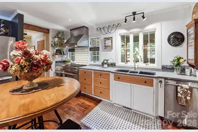 379 Holston Village Road, Waynesville, NC 28786 - Photo 13