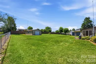 118 Sherwood Dr, Taylorsville, NC 28681 - Photo 25