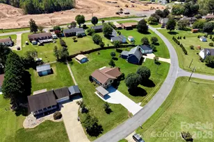 118 Sherwood Dr, Taylorsville, NC 28681 - Photo 29