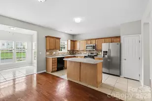 4960 Sunburst Ln, Charlotte, NC 28213 - Photo 11