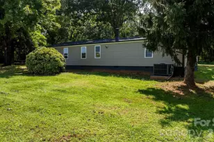 160 Green St, Rutherford College, NC 28612 - Photo 19