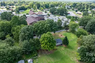 160 Green St, Rutherford College, NC 28612 - Photo 27