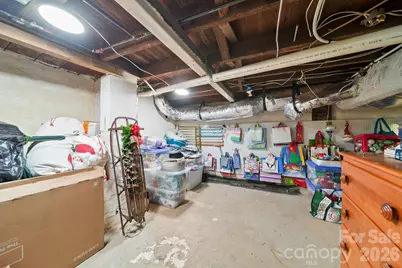 424 S York Street, Gastonia, NC 28052 - Photo 33