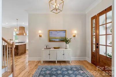 2800 Hilliard Drive, Charlotte, NC 28205 - Photo 3