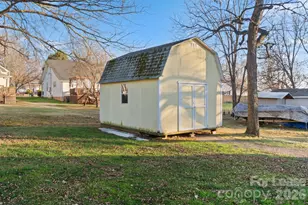 612 Poplar Ave, Kannapolis, NC 28081 - Photo 23