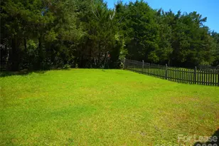 1018 Fountainbrook Dr, Indian Trail, NC 28079 - Photo 11