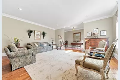 1515 8th Street NW, Hickory, NC 28601 - Photo 5