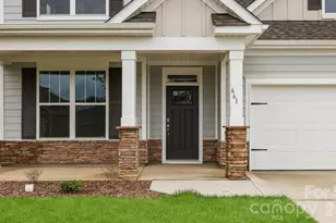 575 River Btm Rd, Fletcher, NC 28792 - Photo 3
