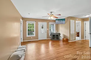 3604 Deerbrook Rd, Lenoir, NC 28645 - Photo 5