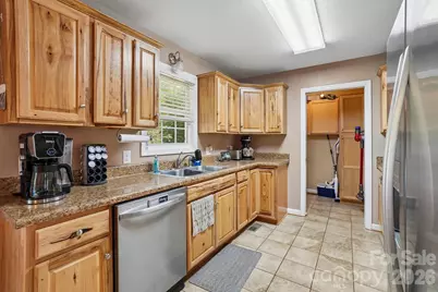 3604 Deerbrook Road, Lenoir, NC 28645 - Photo 7