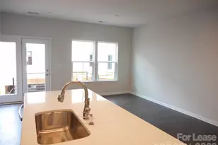 1563 S Church St, Charlotte, NC 28203 - Photo 5