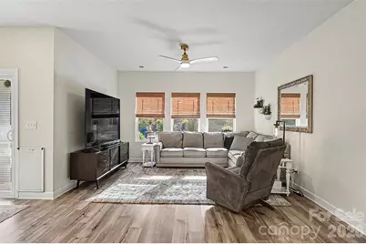 6411 Barcelona Way, Charlotte, NC 28214 - Photo 11