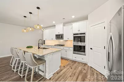6411 Barcelona Way, Charlotte, NC 28214 - Photo 7