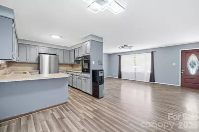 2300 Brookwood Road, Lincolnton, NC 28092 - Photo 3