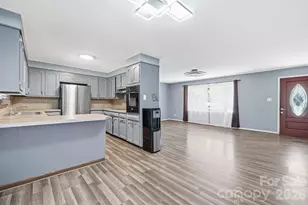 2300 Brookwood Rd, Lincolnton, NC 28092 - Photo 3