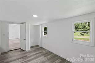 160 Denny Rd, Statesville, NC 28625 - Photo 13
