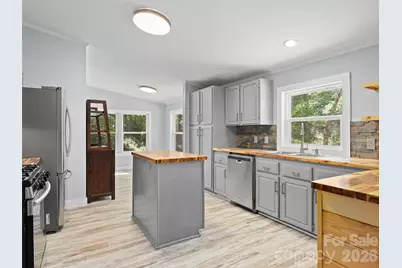 26 Lancelot Loop, Canton, NC 28716 - Photo 11