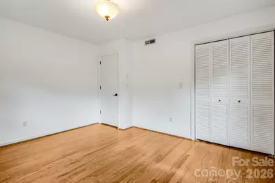 129 Whisperwood Drive, Hendersonville, NC 28791 - Photo 25