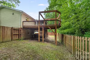 129 Whisperwood Dr, Hendersonville, NC 28791 - Photo 39
