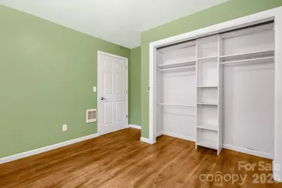 129 Whisperwood Drive, Hendersonville, NC 28791 - Photo 29