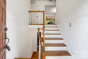 129 Whisperwood Dr, Hendersonville, NC 28791 - Photo 5