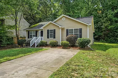 10104 Rockwood Road, Charlotte, NC 28215 - Photo 3