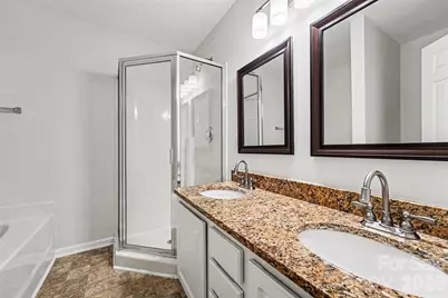 10104 Rockwood Road, Charlotte, NC 28215 - Photo 15