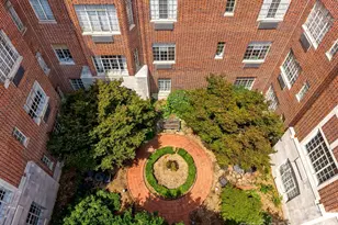 301 W 10th St, Charlotte, NC 28202 - Photo 19