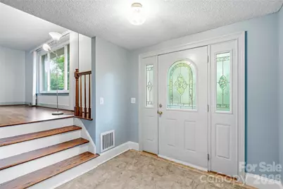 4819 Carousel Drive, Charlotte, NC 28212 - Photo 3