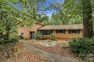 4819 Carousel Dr, Charlotte, NC 28212 - Photo 1