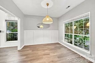 8927 Raven Park Dr, Charlotte, NC 28216 - Photo 9