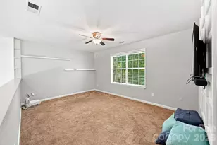 8927 Raven Park Dr, Charlotte, NC 28216 - Photo 23