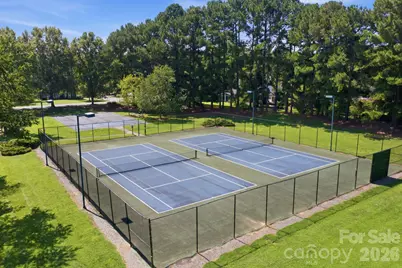 8927 Raven Park Drive, Charlotte, NC 28216 - Photo 43