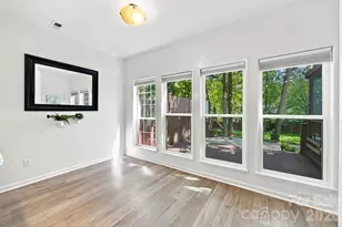 8927 Raven Park Dr, Charlotte, NC 28216 - Photo 15