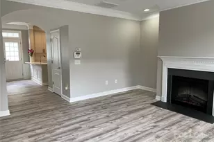 9737 Longstone Ln, Charlotte, NC 28277 - Photo 11