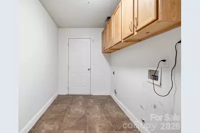 6324 Carpentaria Court, Charlotte, NC 28215 - Photo 15