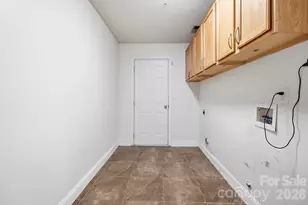 6324 Carpentaria Ct, Charlotte, NC 28215 - Photo 15