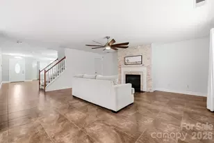 6324 Carpentaria Ct, Charlotte, NC 28215 - Photo 7
