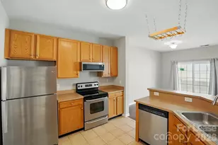 12244 Stratfield Pl Cir, Pineville, NC 28134 - Photo 11