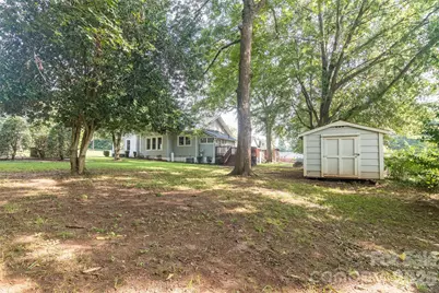 141 Edwards Street, Rutherfordton, NC 28139 - Photo 27