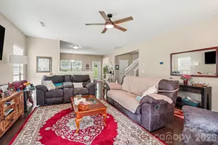 7420 Edgefield Ct, Matthews, NC 28104 - Photo 5