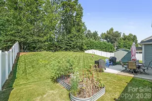 7420 Edgefield Ct, Matthews, NC 28104 - Photo 27