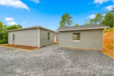 109 Countryside Drive SE, Lenoir, NC 28645 - Photo 17