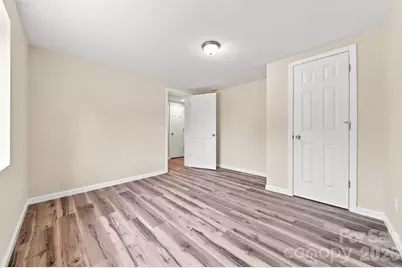 109 Countryside Drive SE, Lenoir, NC 28645 - Photo 5