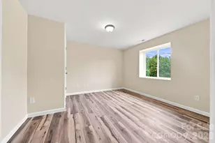109 Countryside Dr SE, Lenoir, NC 28645 - Photo 7