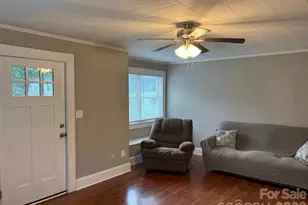 316 E Statesville Ave, Mooresville, NC 28115 - Photo 17